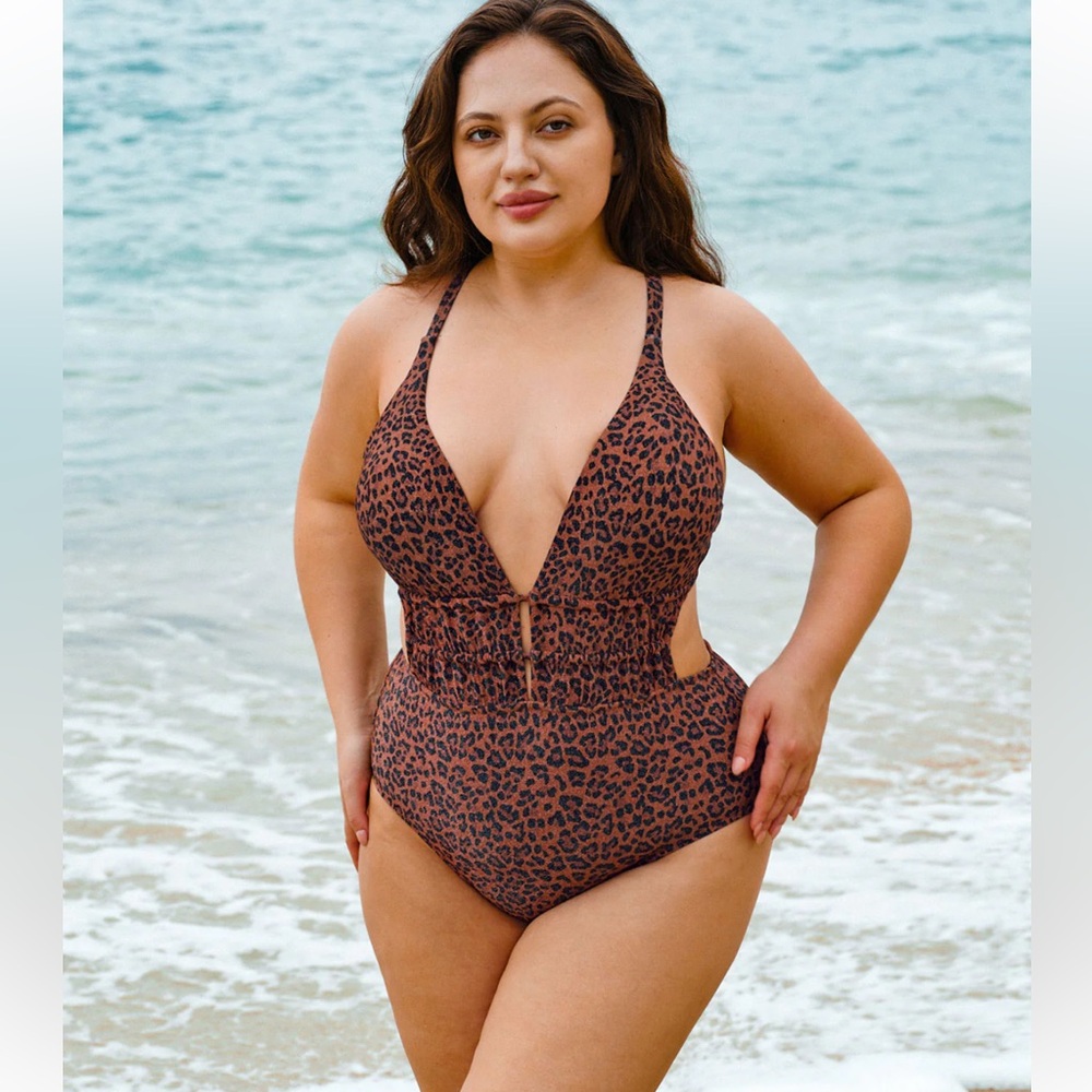 NWT BERLOOK 16 1X LEOPARD SHIMMER PRINT 
ONE PIECE SWIMSUIT NWT